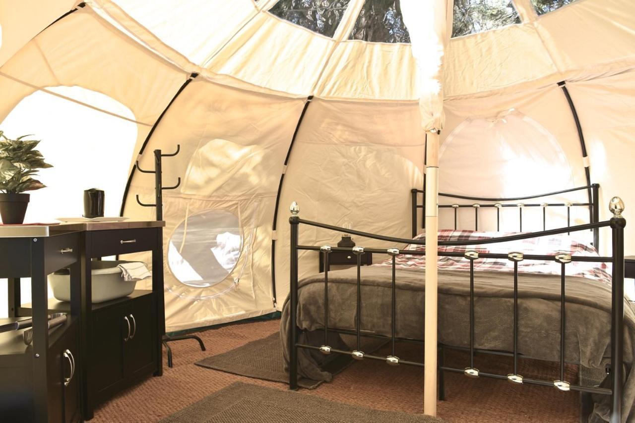 Glamping At Camping La Source Saint-Pierre-d'Argencon Esterno foto