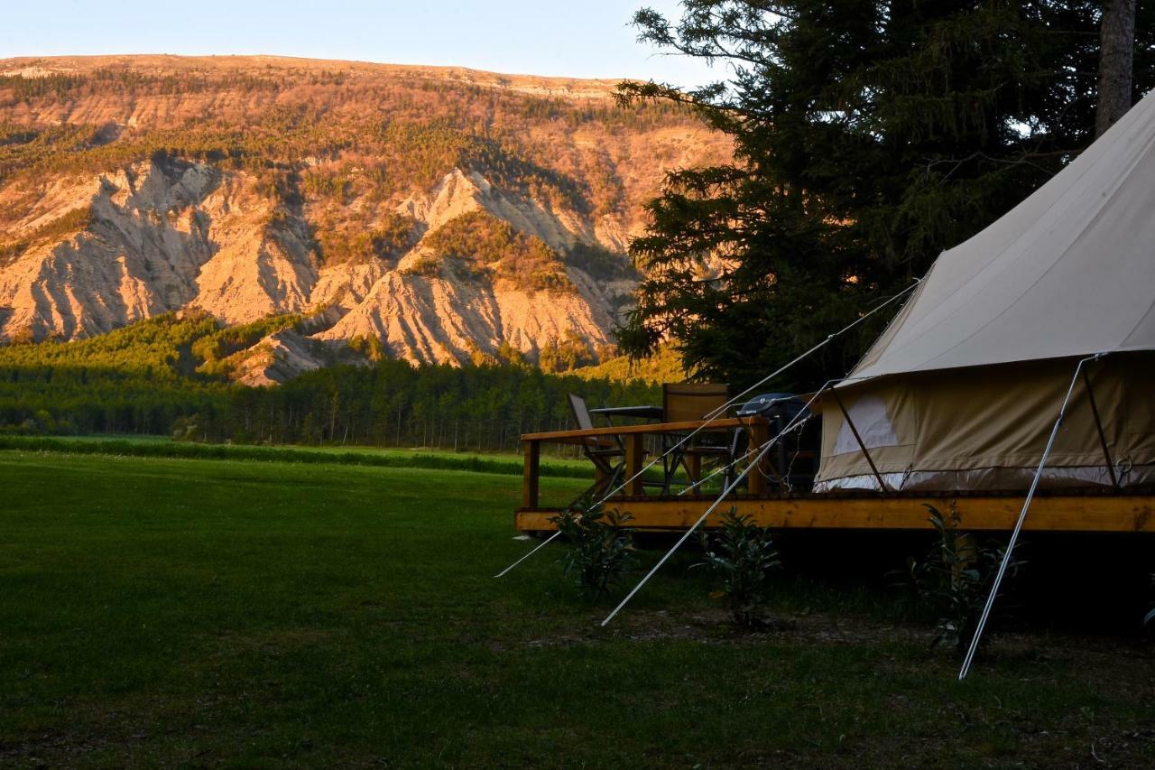 Glamping At Camping La Source Saint-Pierre-d'Argencon Esterno foto